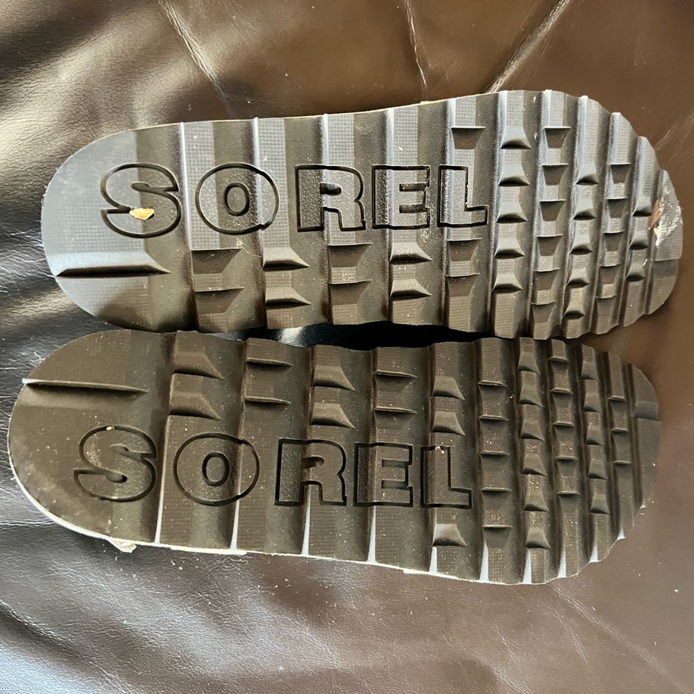 SOREL Roaming Criss Cross Sandal 9.5 Women - Picture 7 of 9